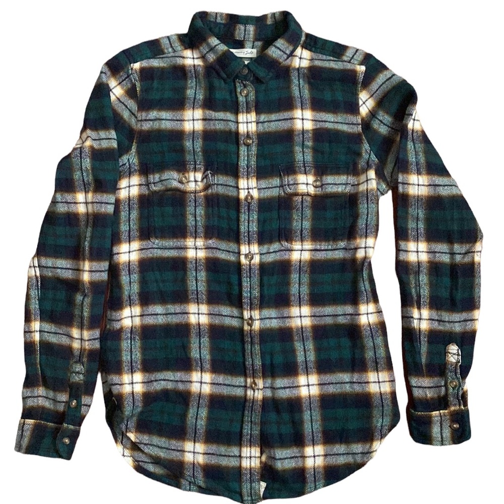 American Eagle Outfitters Ahh-Mazingly Soft Plaid Button Down Flannel Shirt